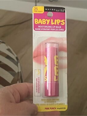 New Maybelline Baby Lips Moisturizing Lip Balm - Pink Punch